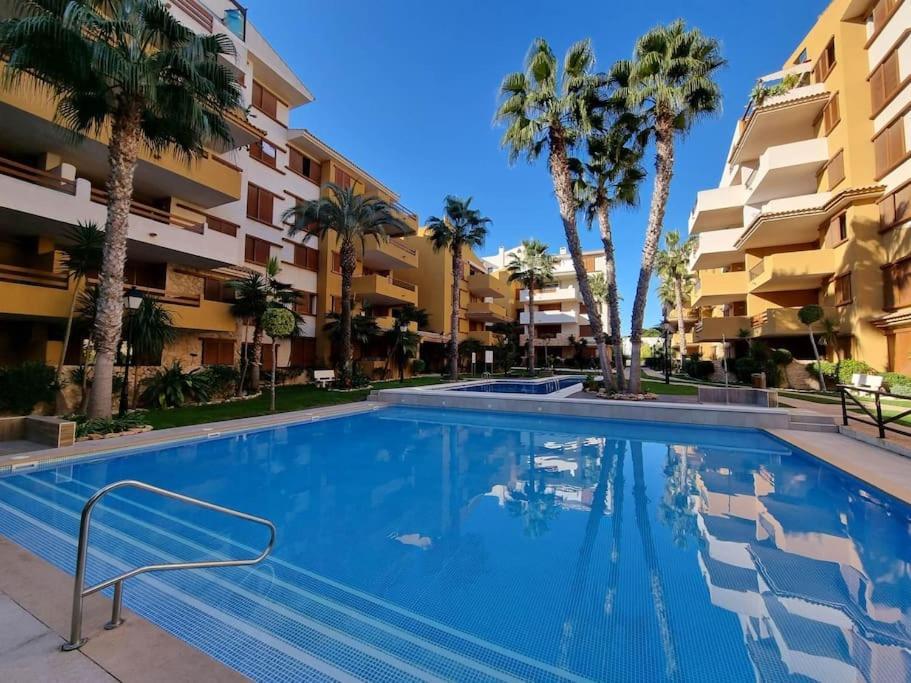 Olivia Sunny 2 Bedroom Apartament Punta Prima Torrevieja Exterior foto