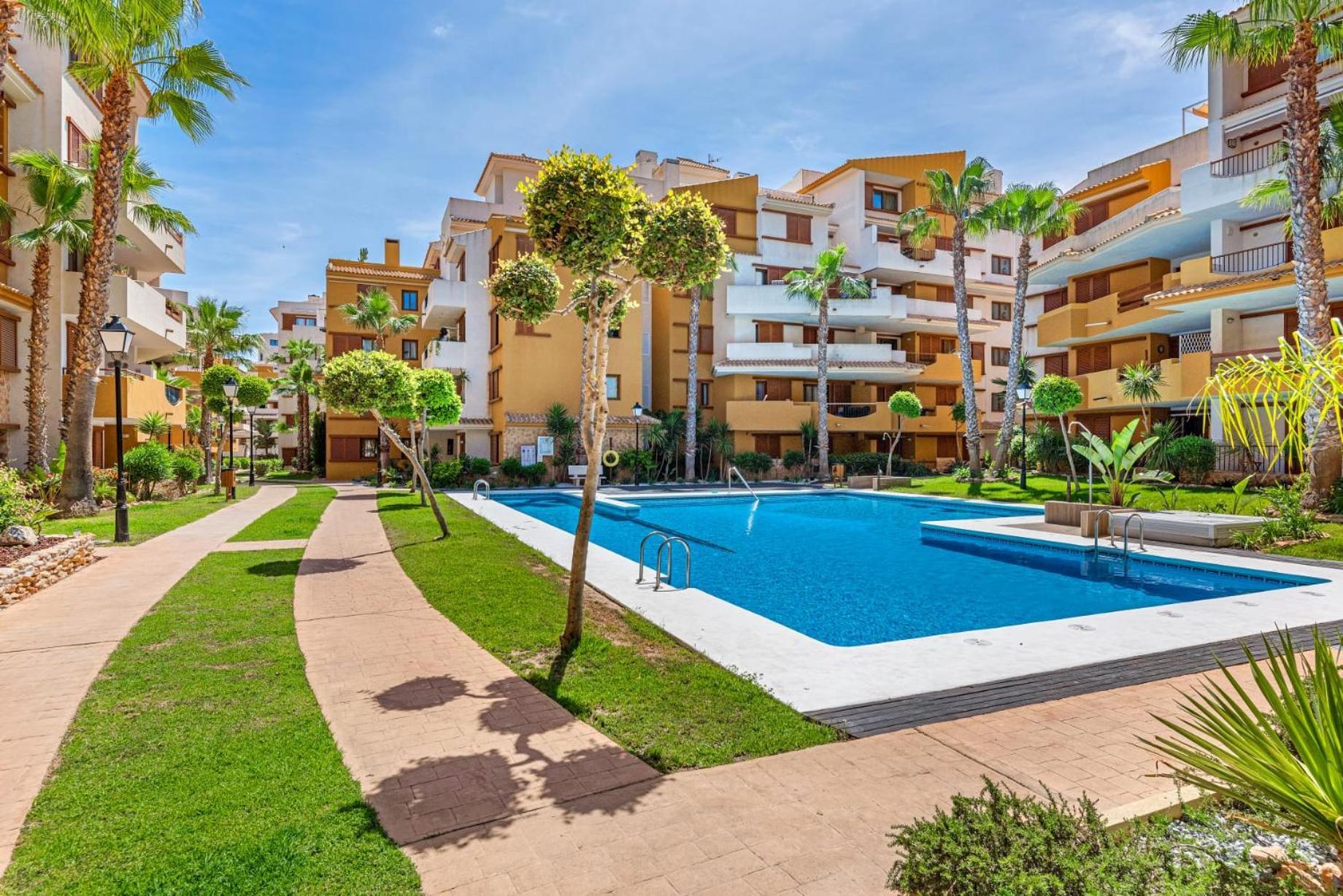 Olivia Sunny 2 Bedroom Apartament Punta Prima Torrevieja Exterior foto